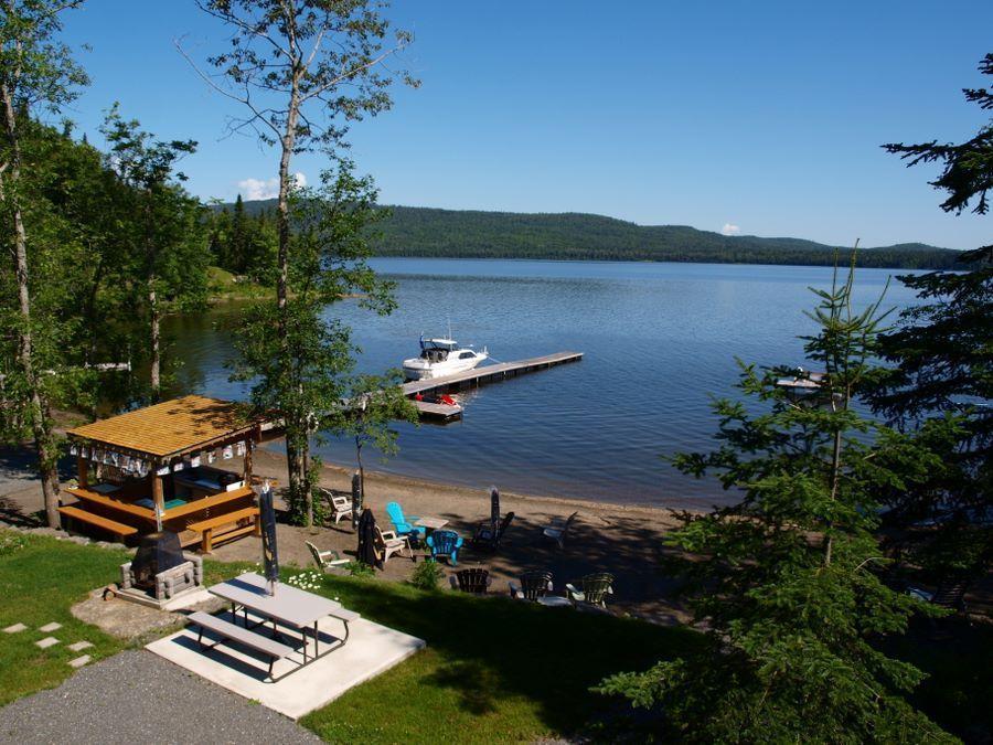 Auberge sur le lac Témiscouata Temiscouata Sur Le Lac Exterior foto